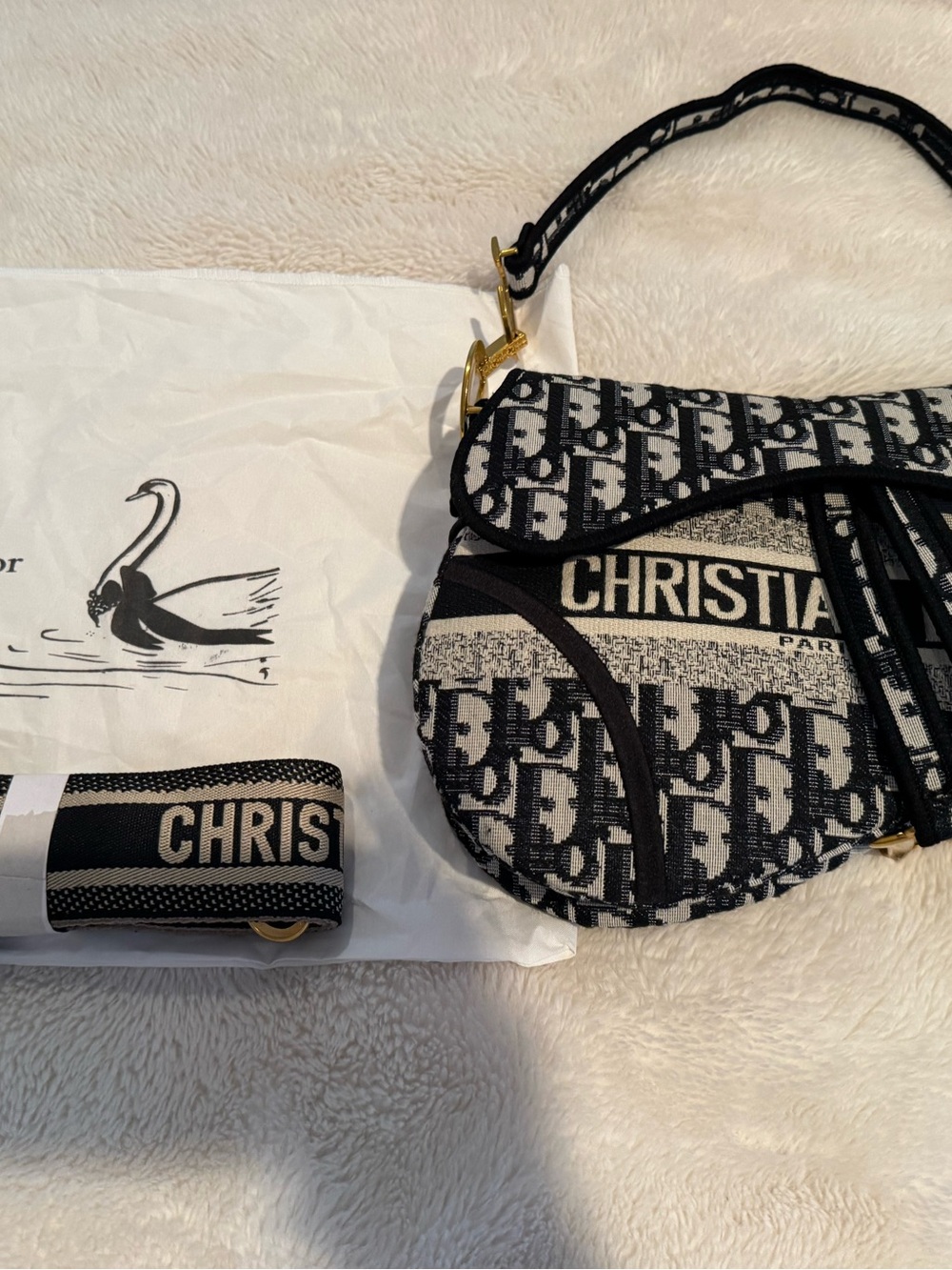 Black & white designer inspired bag - Picture 2 of 5